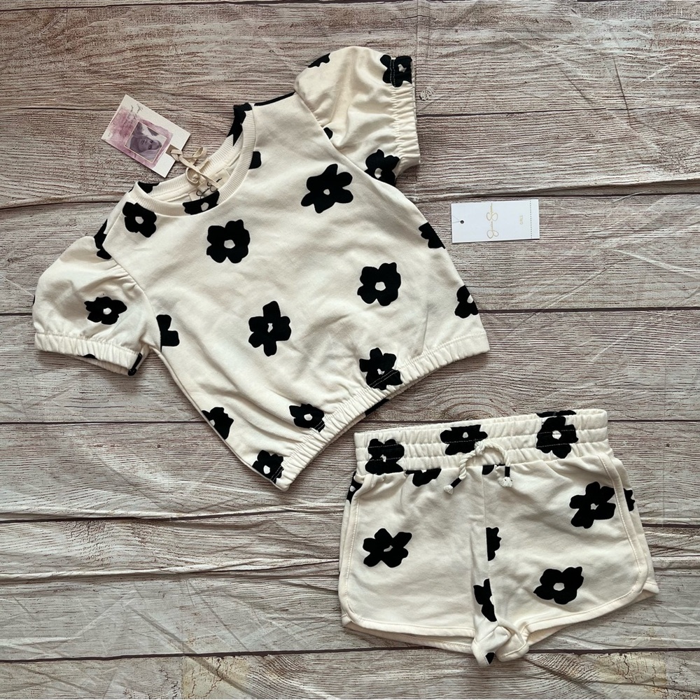 Jessica Simpson 2-piece set. - NEW
